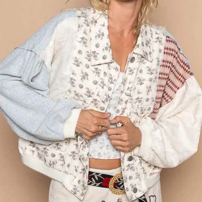 Women's Casual Jacket Vintage Patchwork Embroidered Outerwear Cream Multicolor Floral and Geometric Patterns Long Sleeves Button-Down Closure Relaxed Fit Lightweight Fabric Perfect for Spring/Fall/Winter and Layering